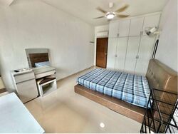 Charlton Park (D19), Semi-Detached #609633651